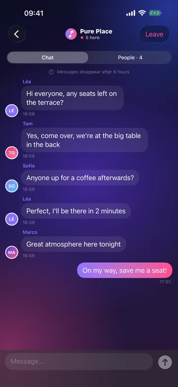 Group chat of a place in Rowmate